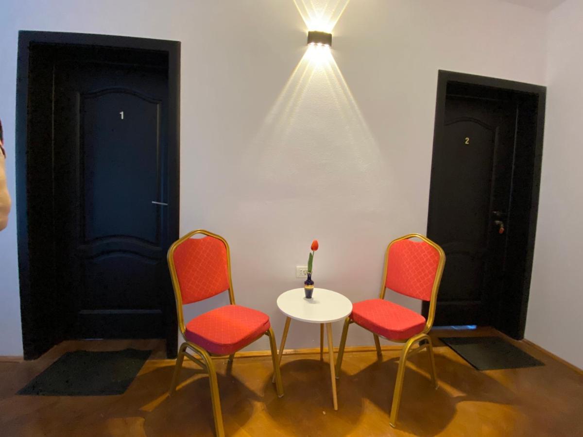 Hotel Gasthaus Vld Băile Herculane Exteriér fotografie