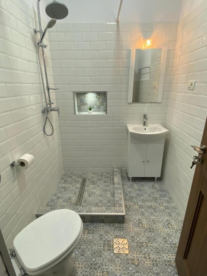 Hotel Gasthaus Vld Băile Herculane Exteriér fotografie